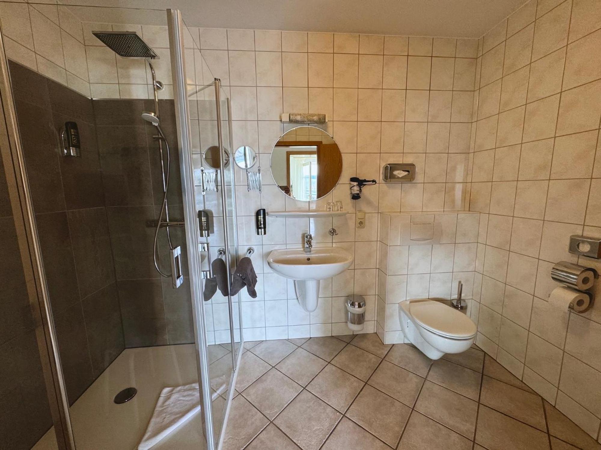 Schnuetgenhof Appartements Attendorn Extérieur photo